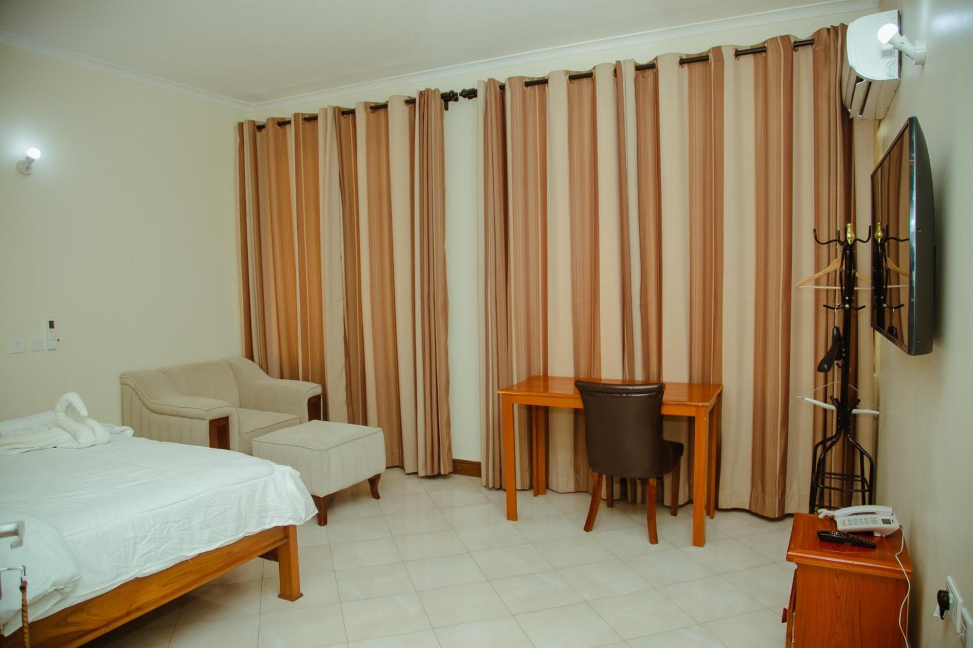 Fq Hotel Dar es Salaam Exterior photo